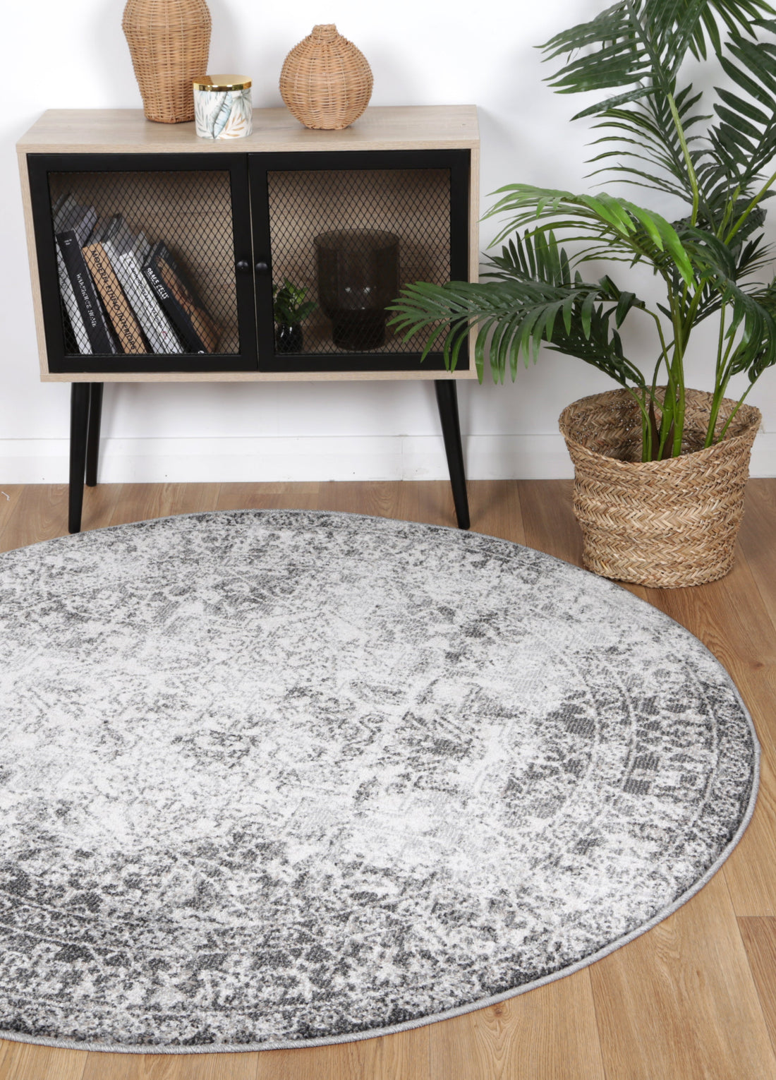 Salsa Carine Ivory & Grey Transitional Round Rug